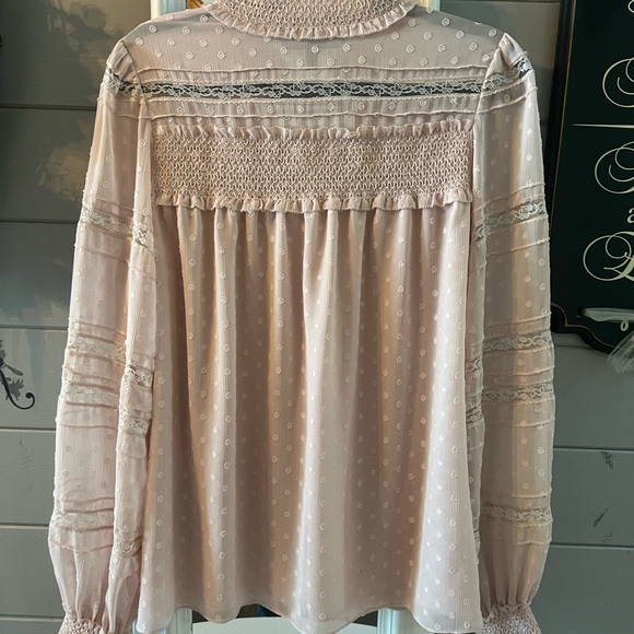 White House Black Market Pale Pink Smocked Ruffled Blouse - Picture 11 of 16